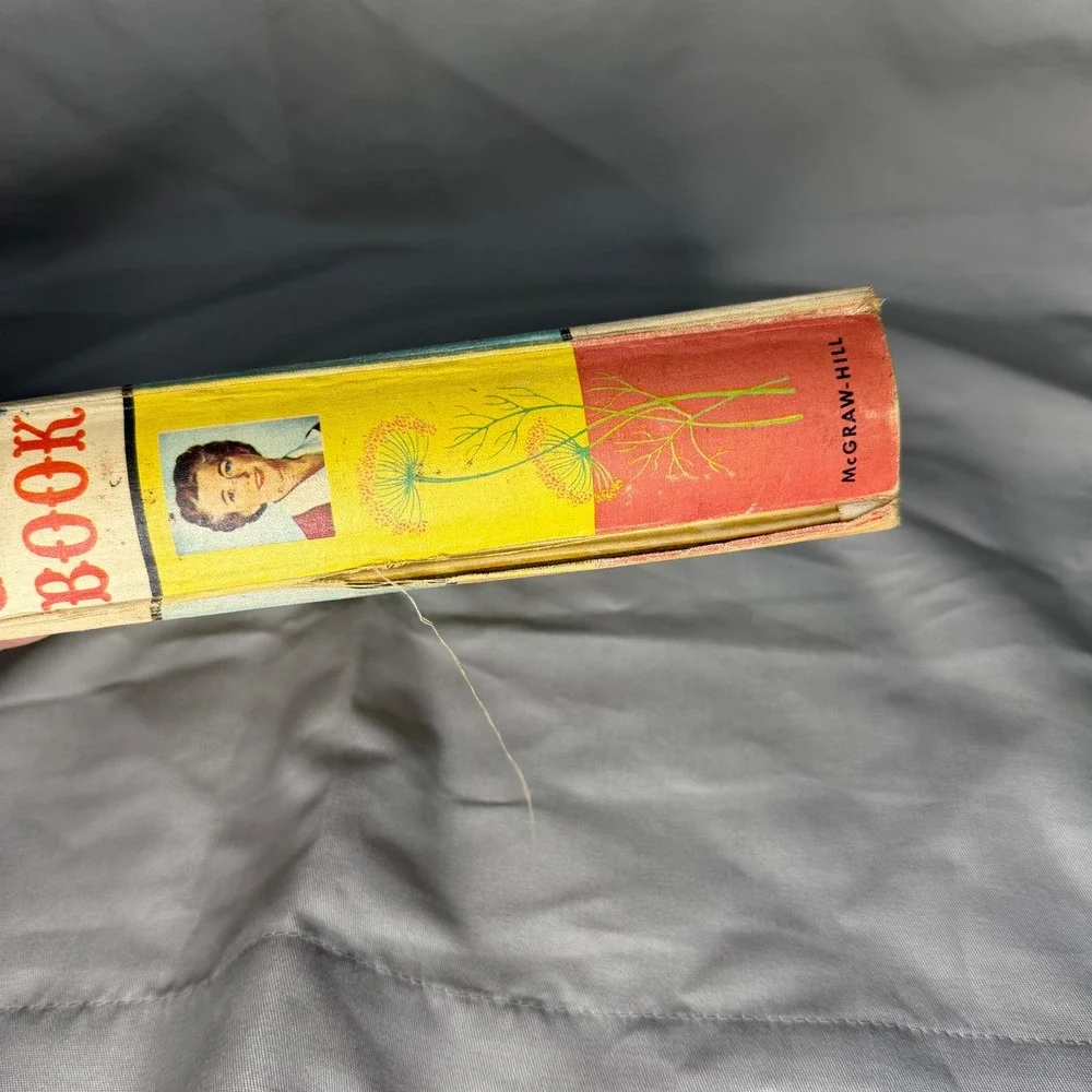 Vintage Betty Crocker's New Picture Cook Book 1961 First Edition 2nd Printing